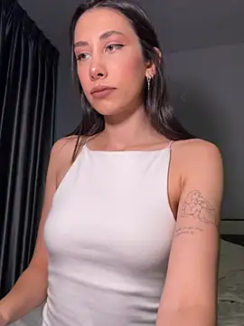 Snapshot of Sophiehii chatting on 11, 2, 2025 Sophiehii online show from 11, 2, 2025