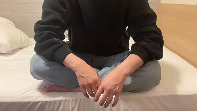 atom0407 online show from 5, 11, 2025