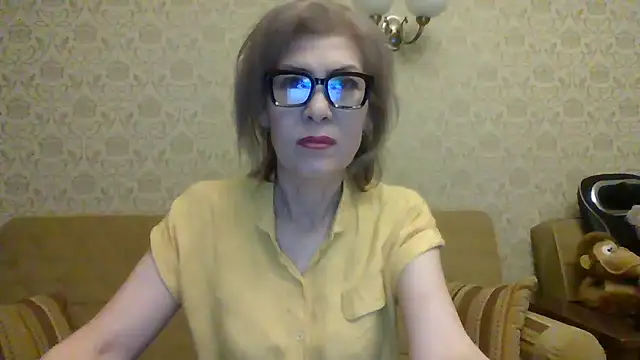 Elegant00Lady online show from 12, 7, 2026