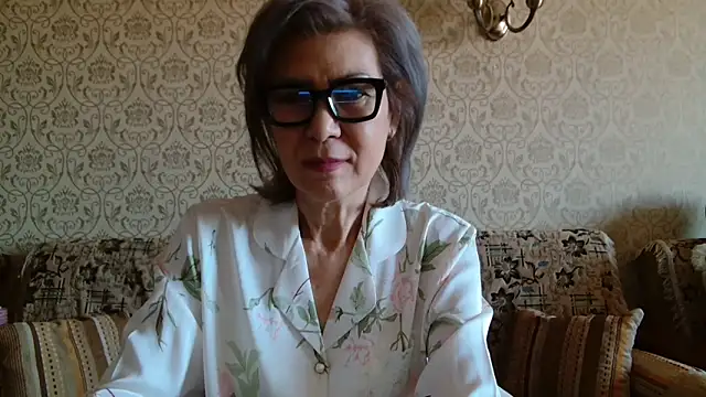 Elegant00Lady online show from 16, 10, 2025