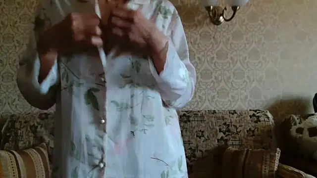 Elegant00Lady online show from 25, 10, 2025