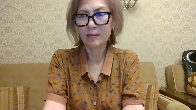 Elegant00Lady online show from 15, 6, 2026
