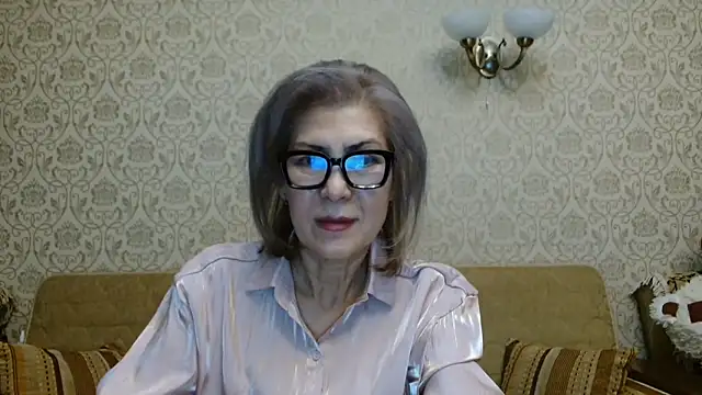 Elegant00Lady online show from 30, 10, 2025