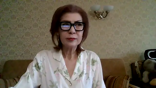 Snapshot of Elegant00Lady chatting on 5, 2, 2026 Elegant00Lady online show from 5, 2, 2026