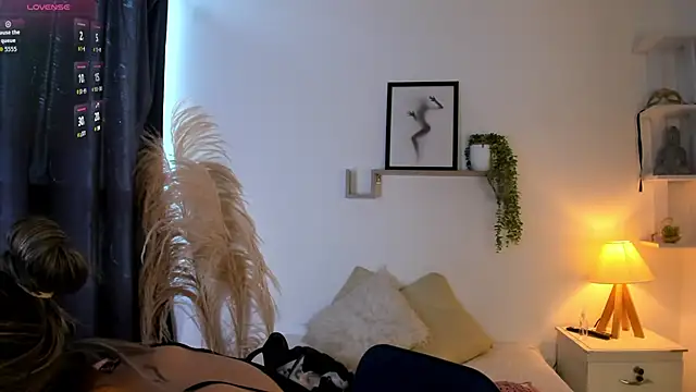 Abigail 29 online show from 14, 10, 2025