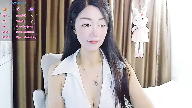 Snapshot of CindyHK chatting on 23, 4, 2026 CindyHK online show from 23, 4, 2026