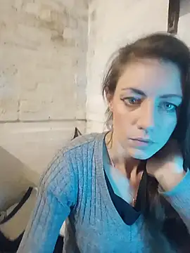 Missmesexycouple69 online show from 2, 6, 2026