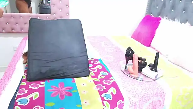 salome ebony online show from 16, 11, 2025