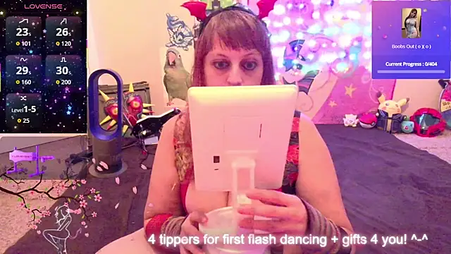 BabyZelda online show from 10, 4, 2026