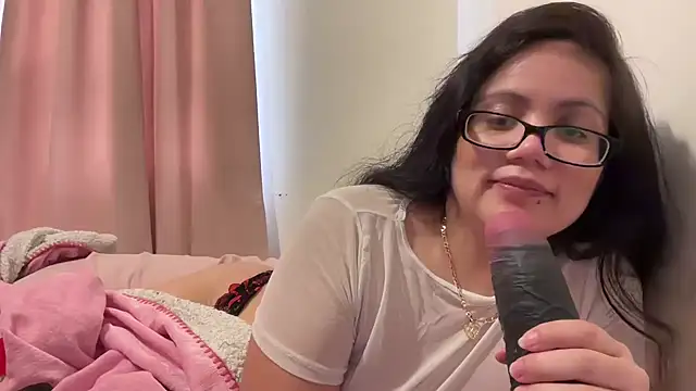 Snapshot of Babygirl_katalina chatting on 31, 3, 2026 Babygirl katalina online show from 31, 3, 2026