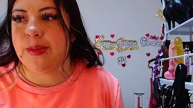 lanaqueen699 online show from 12, 11, 2025