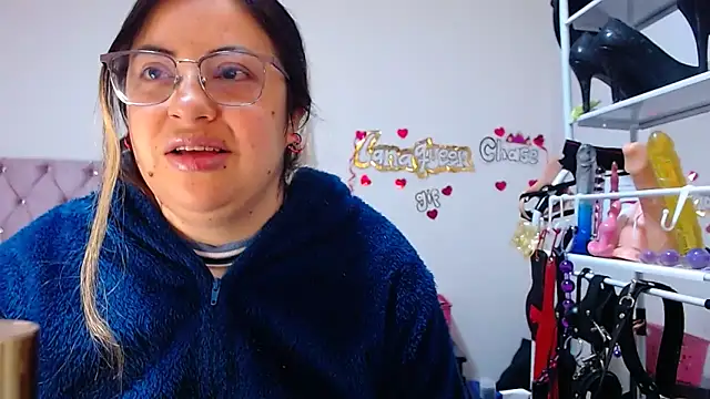 lanaqueen699 online show from 4, 11, 2025