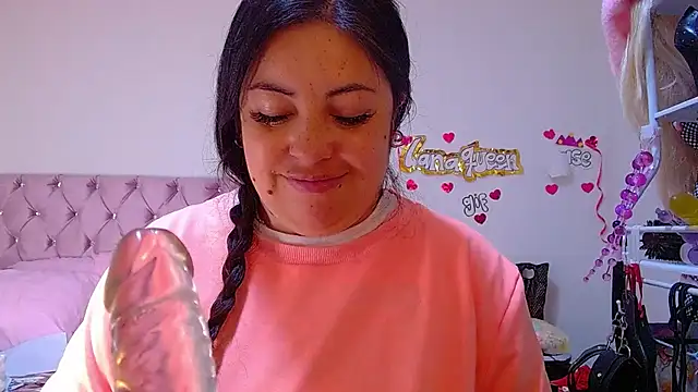 lanaqueen699 online show from 8, 7, 2026
