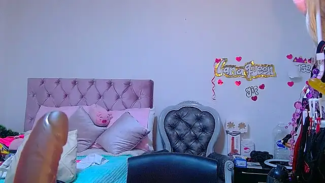 lanaqueen699 online show from 7, 5, 2026