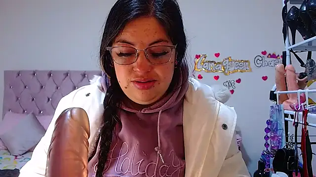 Snapshot of lanaqueen699 chatting on 5, 2, 2026 lanaqueen699 online show from 5, 2, 2026