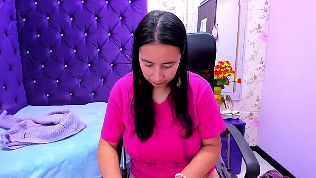 NaomyPrinces online show from 16, 7, 2026