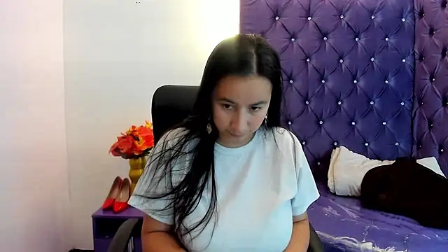 Snapshot of NaomyPrinces chatting on 23, 5, 2026 NaomyPrinces online show from 23, 5, 2026