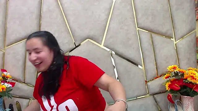 NaomyPrinces online show from 7, 2, 2025