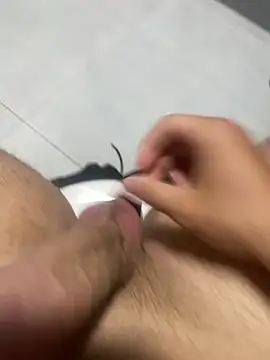 novinho18pauzu online show from 17, 12, 2025