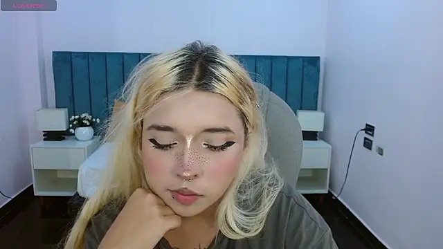 april bunnyy online show from 2, 7, 2026