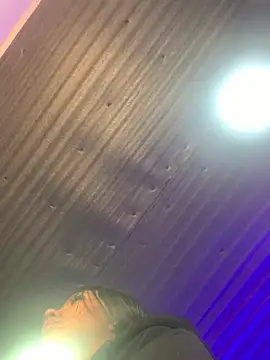 Larabrooks online show from 21, 2, 2026