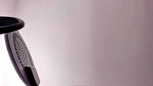 Melany Luv online show from 1, 10, 2025