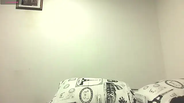 amydeepqueen online show from 3, 3, 2025