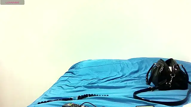 amydeepqueen online show from 11, 3, 2025