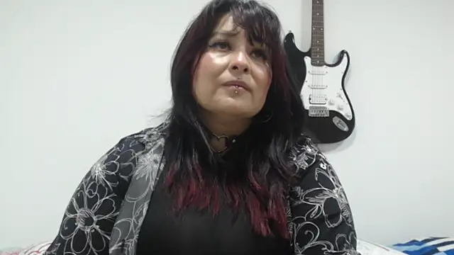 amydeepqueen online show from 8, 10, 2025