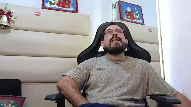 SbasTone Muscle online show from 19, 12, 2025