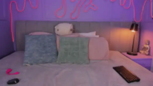 Mai higurashi online show from 3, 11, 2025