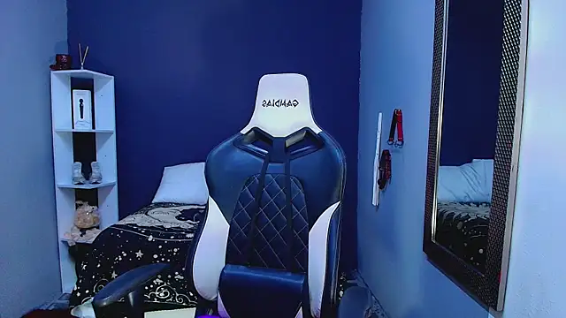 AmorMia online show from 21, 3, 2025