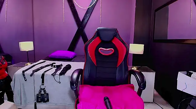 AmorMia online show from 17, 3, 2025