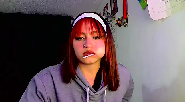 lucycherry   online show from 7, 2, 2025