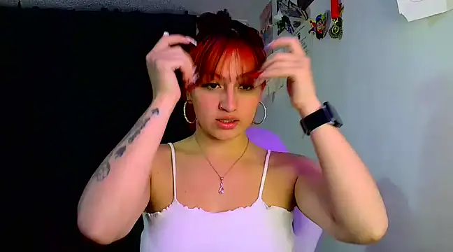 lucycherry   online show from 4, 2, 2025