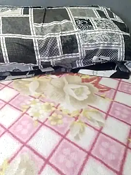 MAN MOHINI 21 online show from 4, 3, 2025