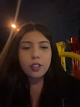 Maii chan online show from 13, 2, 2025