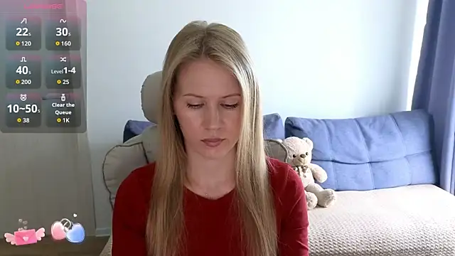 Snapshot of IsabelAllen chatting on 12, 9, 2025 IsabelAllen online show from 12, 9, 2025