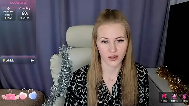 Snapshot of IsabelAllen chatting on 3, 1, 2025 IsabelAllen online show from 3, 1, 2025