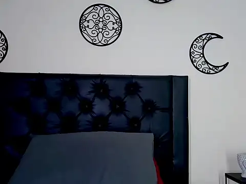 EvoletFMK online show from 19, 9, 2025