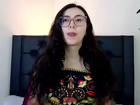 EvoletFMK online show from 27, 2, 2026