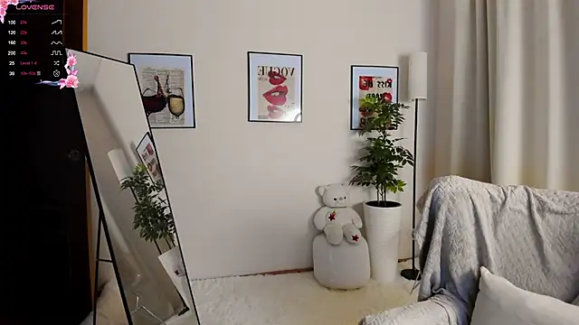 VanessaSmuth online show from 16, 10, 2025