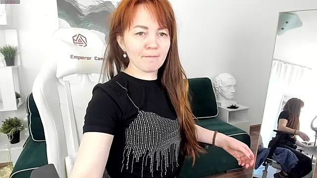 VanessaSmuth online show from 22, 3, 2025