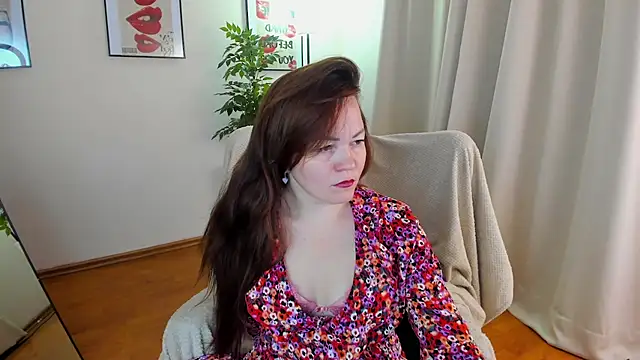 VanessaSmuth online show from 5, 10, 2025