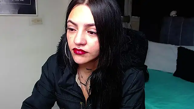 Violettasquirt online show from 24, 2, 2026