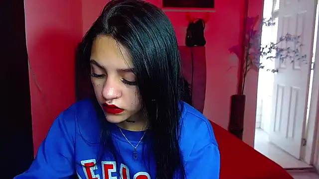 Violettasquirt online show from 8, 9, 2025