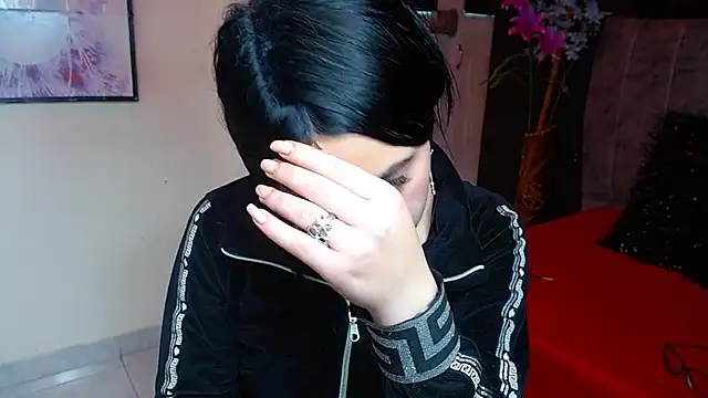 Violettasquirt online show from 13, 11, 2025