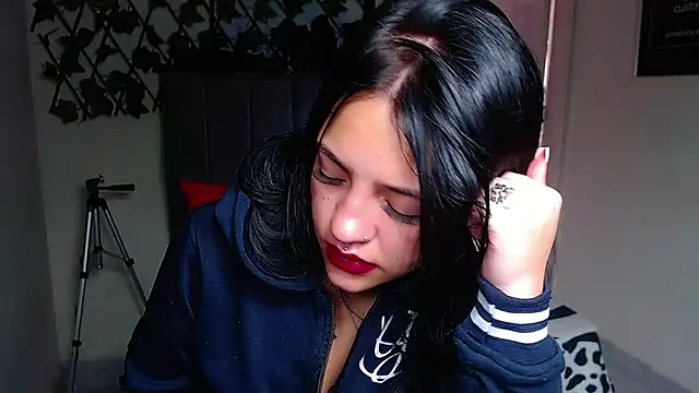 Snapshot of Violettasquirt chatting on 30, 6, 2026 Violettasquirt online show from 30, 6, 2026