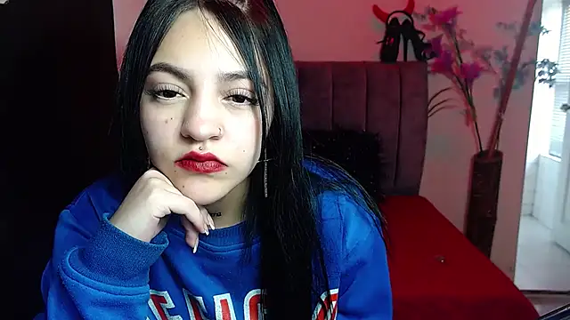 Violettasquirt online show from 20, 9, 2025