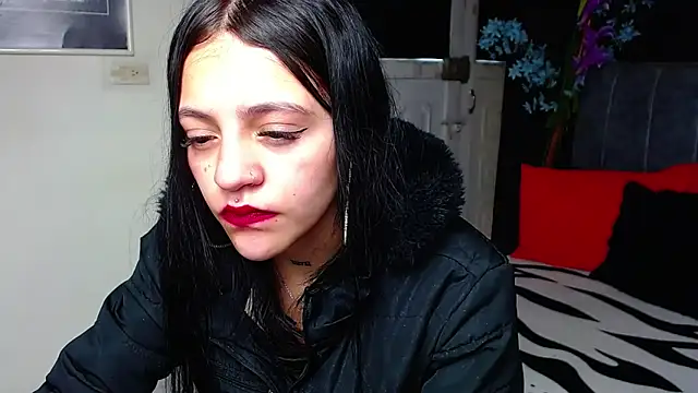 Violettasquirt online show from 17, 2, 2026